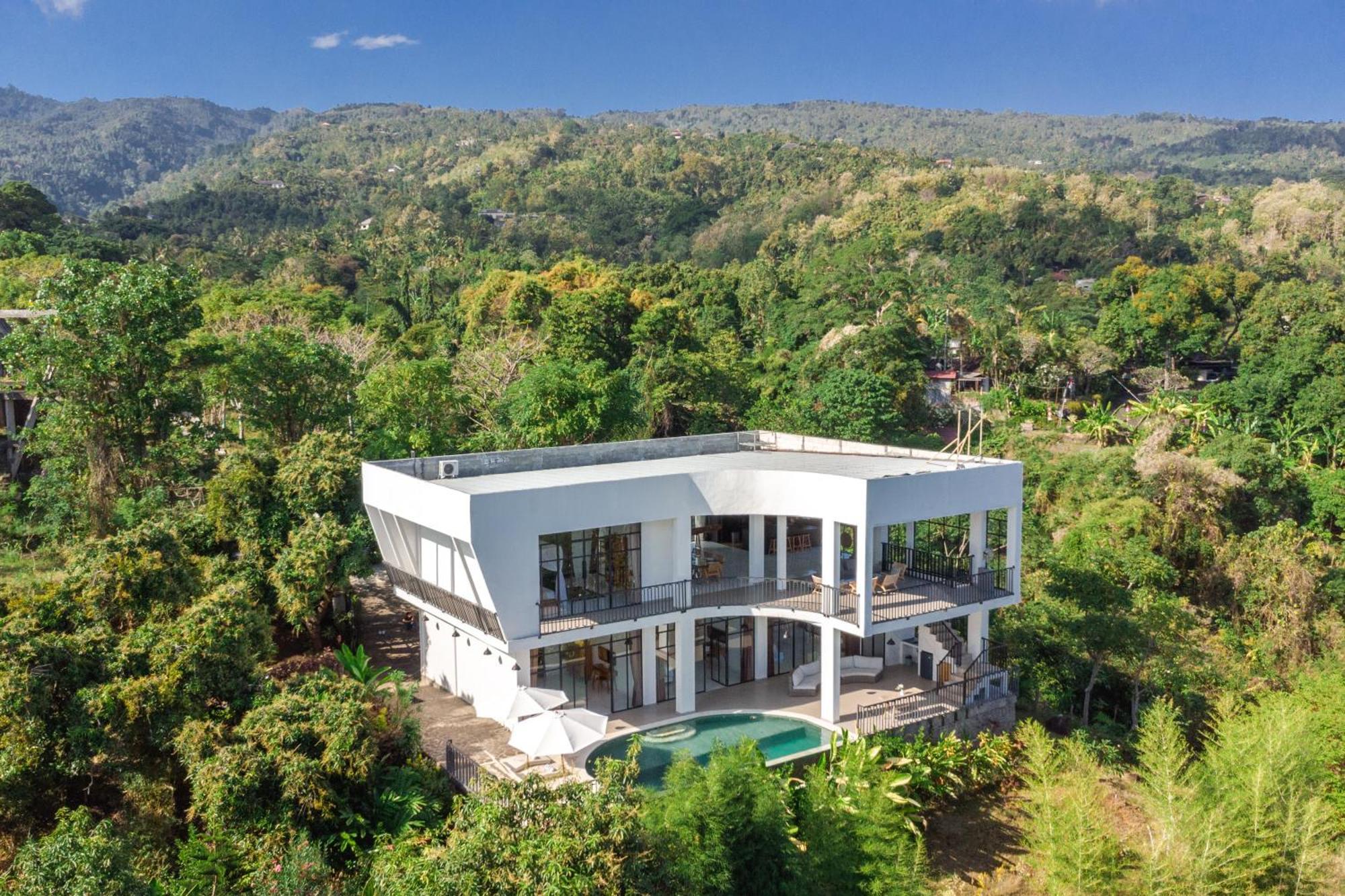 הוילה The Hacienda Lovina מראה חיצוני תמונה