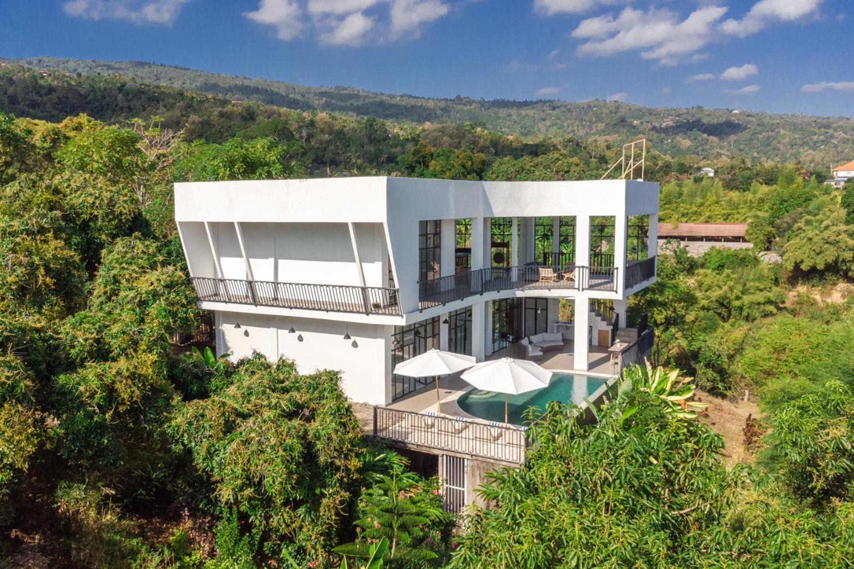 הוילה The Hacienda Lovina מראה חיצוני תמונה